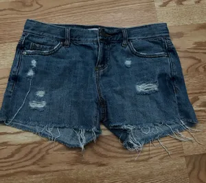Loft low rise Jean shorts thumbnail 1