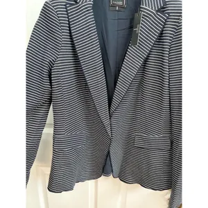 T TAHARI Blazer Size 14 Navy Striped Notched Lapel Jacket Pearl Buttons NEW thumbnail 6