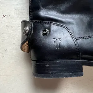 Frye Black Leather Women's Heeled Boots tall with zipper. Size 7B thumbnail 7