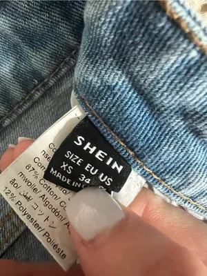 SHEIN Light Blue Denim Mini Skirt with Frayed Hem thumbnail 3
