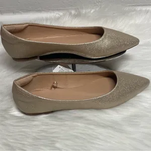 Gold Textured Pointed Toe Flats Women’s Size 8 thumbnail 2