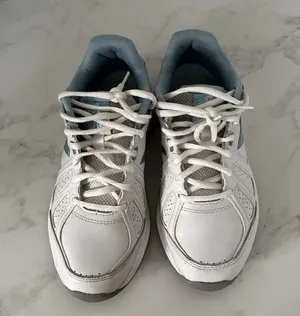 New Balance Womens 409 V3 EUC thumbnail 3