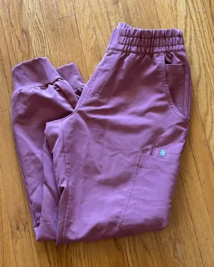 Figs XS/P pink chalk joggers thumbnail 1