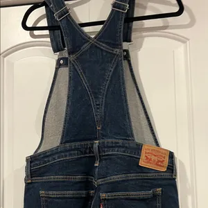 Levi's dark blue skinny‎ Denim Overalls medium thumbnail 7