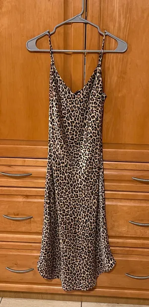 Audrey 3+1 Slip Silk Leopard Print Midi Dress thumbnail 2