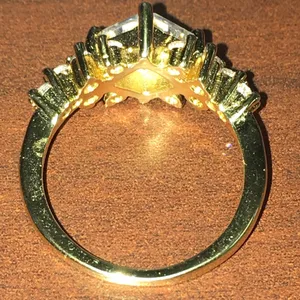 White Topaz ring in 14kt gold over sterling silver thumbnail 4
