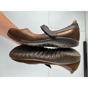 Naot Mary Jane Flats‎ Brown Suede Bronze Accent Comfort Shoes Womens 38 7 7.5 thumbnail 5