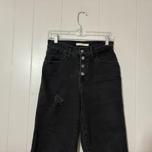 Levi’s Mile High Wide Leg Crop Jeans Black Button Fly Raw Hem High Rise Size 26 thumbnail 3
