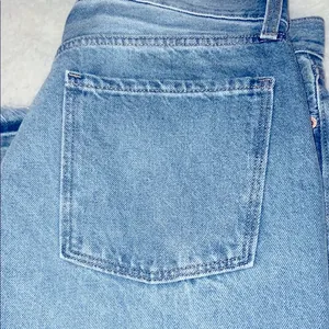 Old Navy High Rise Blue Crop Jeans Classic Style‎ thumbnail 14