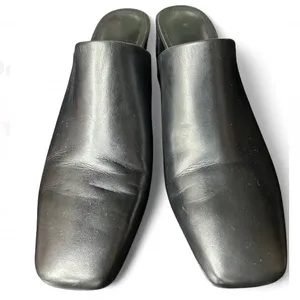 Marc Fisher Woman’s fanna mules black heel mule square toe. Size 9.5. thumbnail 2
