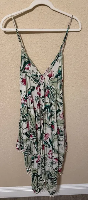 Japna Floral Spaghetti Strap Maxi Dress in Green & Pink thumbnail 1