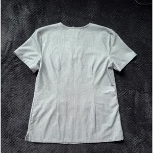 FIGS‎ Women's Technical Collection Scrub Top Gray Short Sleeve V Neck Sz Small thumbnail 5