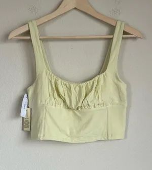 NWT Aritzia Wilfred Free Ruched Square Neck Crop Tank thumbnail 1