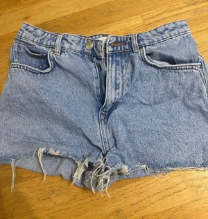 ZARA Jean Shorts thumbnail 1