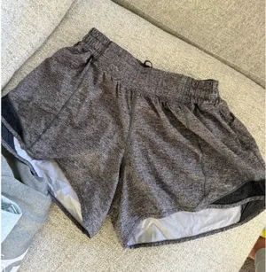 Lululemon Shorts thumbnail 1