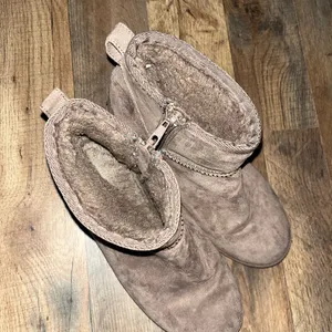 Brown Suede Ankle Boots Size 7.5 thumbnail 2