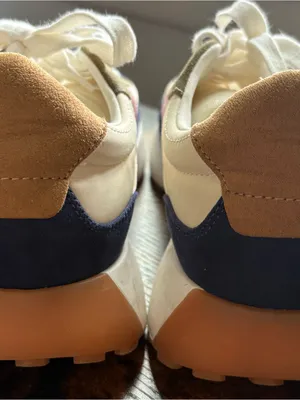 Steve Madden White, Navy, Pink & Olive Retro Runner Sneakers thumbnail 4
