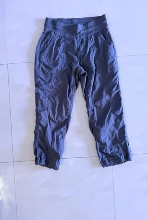 The North Face Women's Aphrodite Capris Gray Pockets Size XS/PT Elastic Waist thumbnail 16