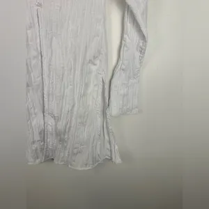 Urban Outfitters White Jordyn Textured Flyaway Shirt‎ Women’s Sz S thumbnail 5