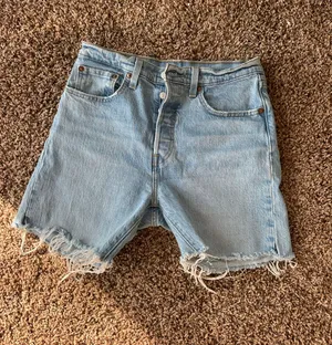 Levi's 501 Shorts thumbnail 1