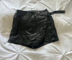 Charlotte Russe Leather Skort (xs) thumbnail 1