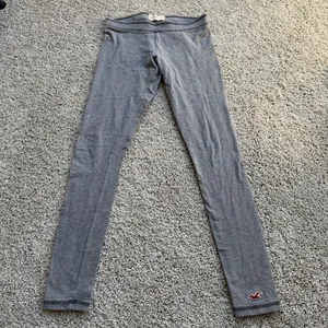 Hollister Gray Cotton Leggings Size Extra Small thumbnail 2