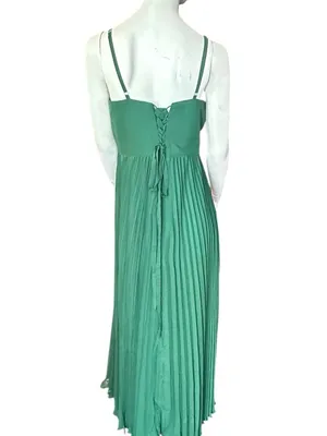 Latena Sweetheart Neckline Spaghetti Strap Pleated Formal Green Size 18 NWT thumbnail 4