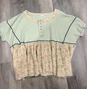 Boutique Shirt thumbnail 1