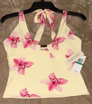 Derek Heart Cream Pink Floral Tie-Back Halter Crop Top thumbnail 1