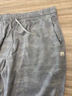 Vuori Light Grey Camo Jogger Pants Women thumbnail 4