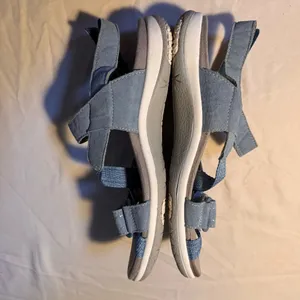 Earth Origins Barely Worn Blue Sandals for Women thumbnail 3