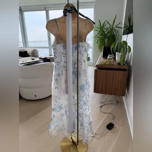 Beautiful Memories White Floral Print Trumpet Midi Dress - Size L thumbnail 5