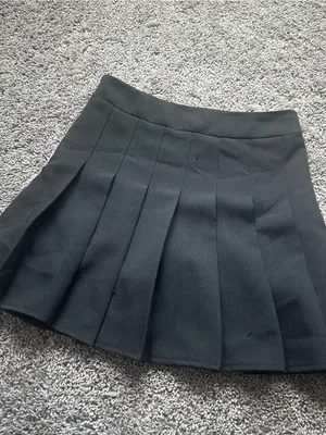 Black Pleated Women's Skirt Size XS thumbnail 4
