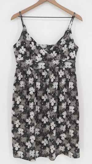 Old Navy Dress Womens Large Sun Dress Black Floral Spaghetti Strap Excellent thumbnail 1
