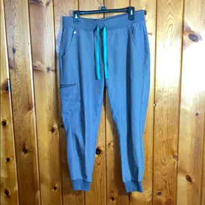 Figs Zamora Jogger Scrub Pants Graphite Gray Size Medium Womens doctor pants thumbnail 3
