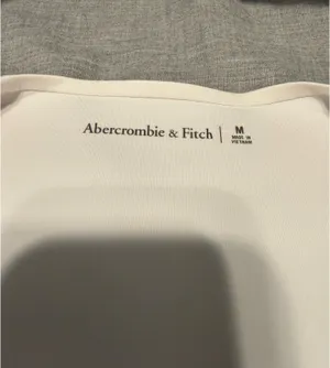Abercrombie Bodysuit Long Sleeve thumbnail 2