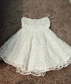White Dress thumbnail 3