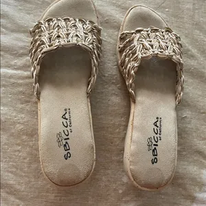 Slides - perfect for warm weather or in the house. BNWOT - Size 8 thumbnail 2