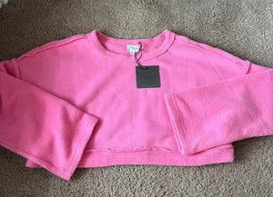 cropped sweater thumbnail 1