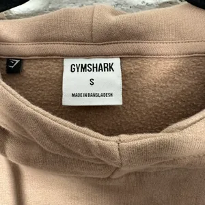 Gymshark Womens Tan Brown Cropped Cargo Hoodie Sweatshirt Small Logo Utility thumbnail 2