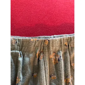 Colsie green floral pajama sleep shorts with pockets Size Medium thumbnail 3
