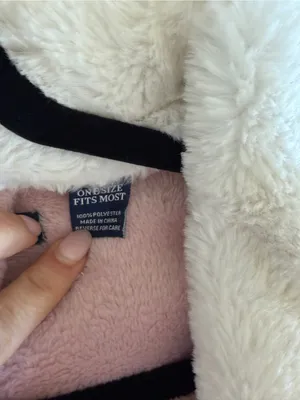 Adrienne Vittadini Plush Faux Fur Bathrobe Pink & White 🤍🩷 thumbnail 3