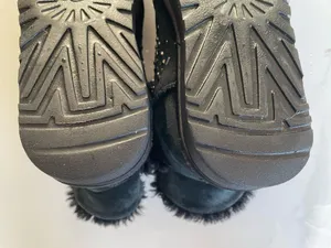 UGG Classic Galaxy Mini Bling Boot Black Suede Womens Size US9 MSRP $180 1103799 thumbnail 6