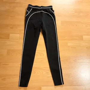 Alo Yoga Airbrush High-Waist Heart Throb Legging Black/White S thumbnail 2