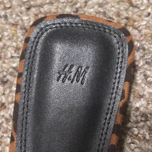 H&M Slingback Flats leopard print thumbnail 4