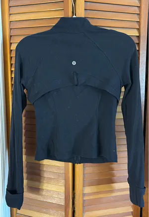 Lululemon Define Cropped Jacket thumbnail 2