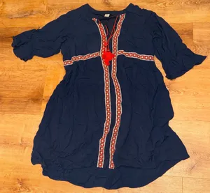 Old navy dress  thumbnail 2