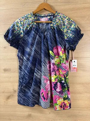 Koi by Kathy Peterson Floral Colorful Cotton Scrub Top Medium thumbnail 2