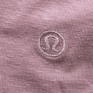 Lululemon Womens Pink Short Sleeves Relaxed Fit Crew Neck Crop Tee T-shirt Sz XL thumbnail 4