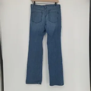 Duluth Trading Women's Medium Wash Bootcut Jean‎ Size 8 thumbnail 9
